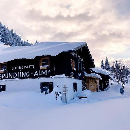 Bruendling-Alm Berggasthof Auf 1167M Auf Dem Hochfelln Hotel Bergen  Ngoại thất bức ảnh