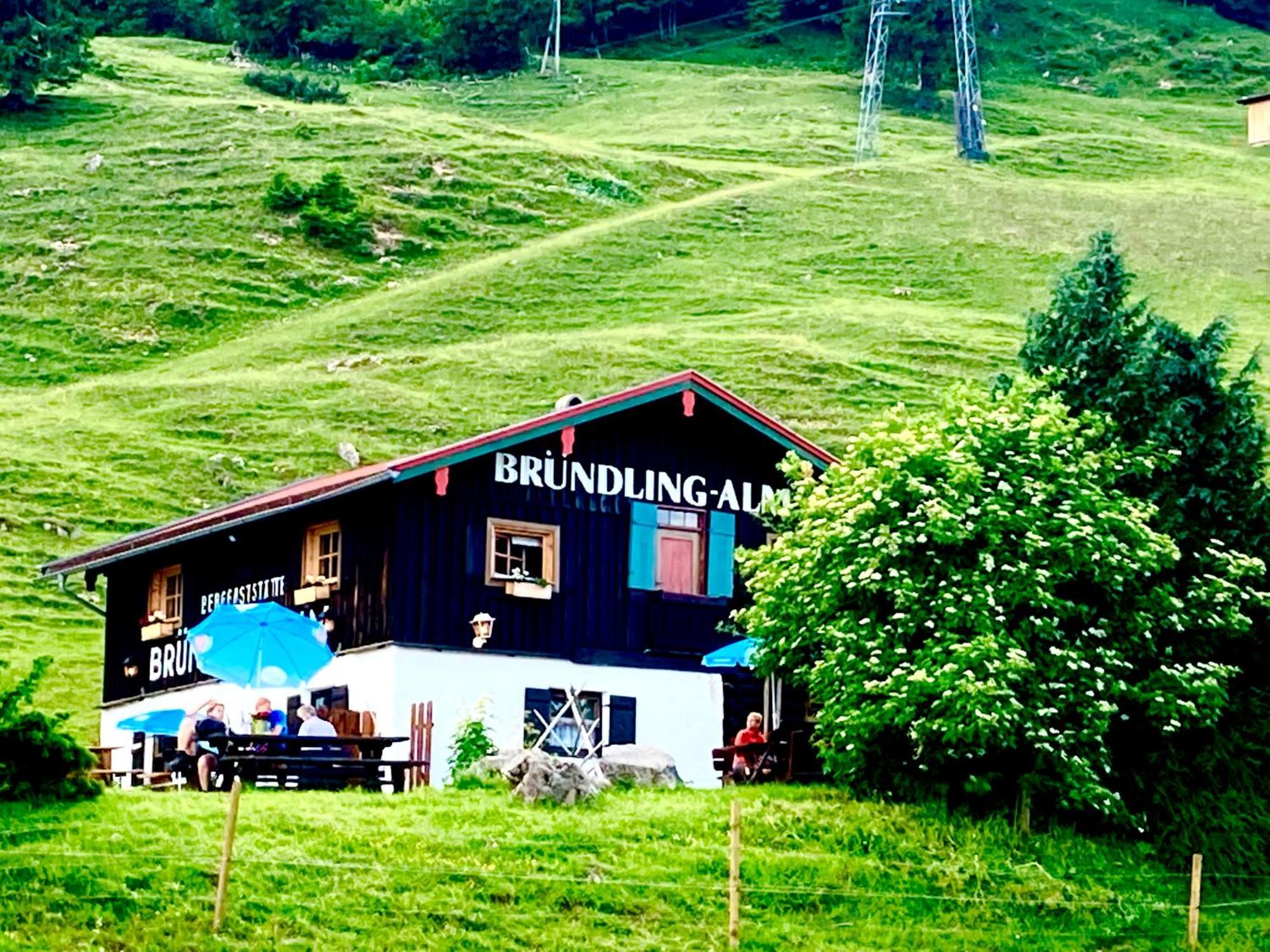 Bruendling-Alm Berggasthof Auf 1167M Auf Dem Hochfelln Hotel Bergen  Ngoại thất bức ảnh